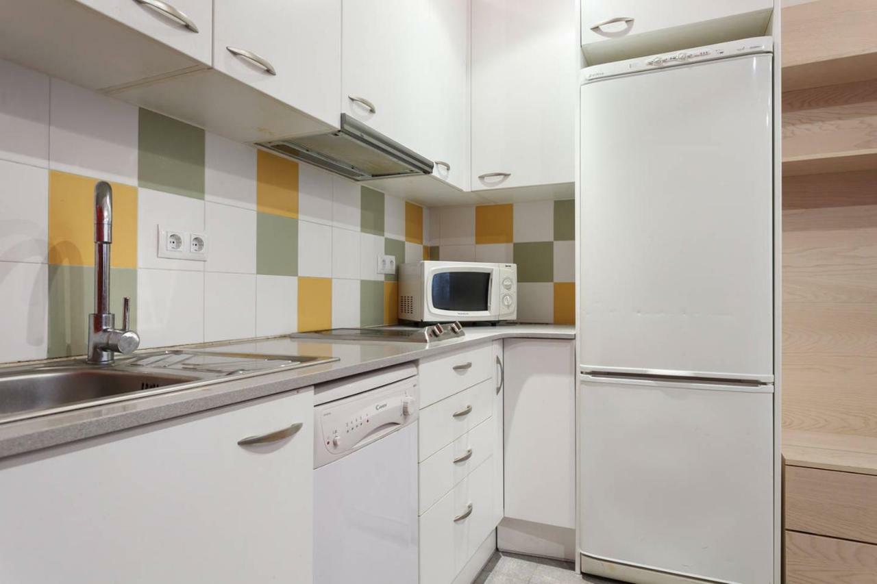 Nice Apartment In Sants Барселона Екстер'єр фото